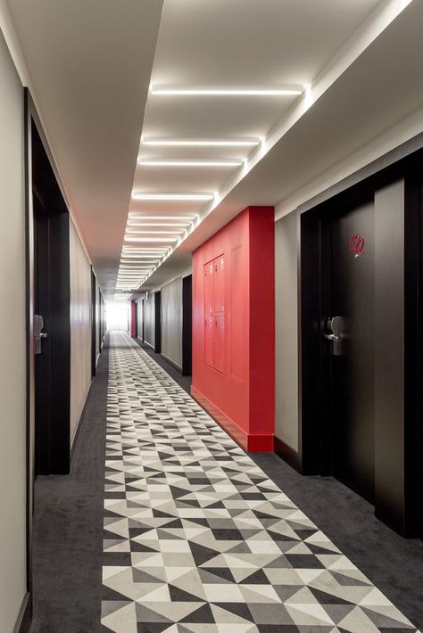 Luxury hotel outcall corridor